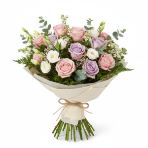 Ramo Encanto Provençal – Rosas Rosa e Lilás com Lisianthus